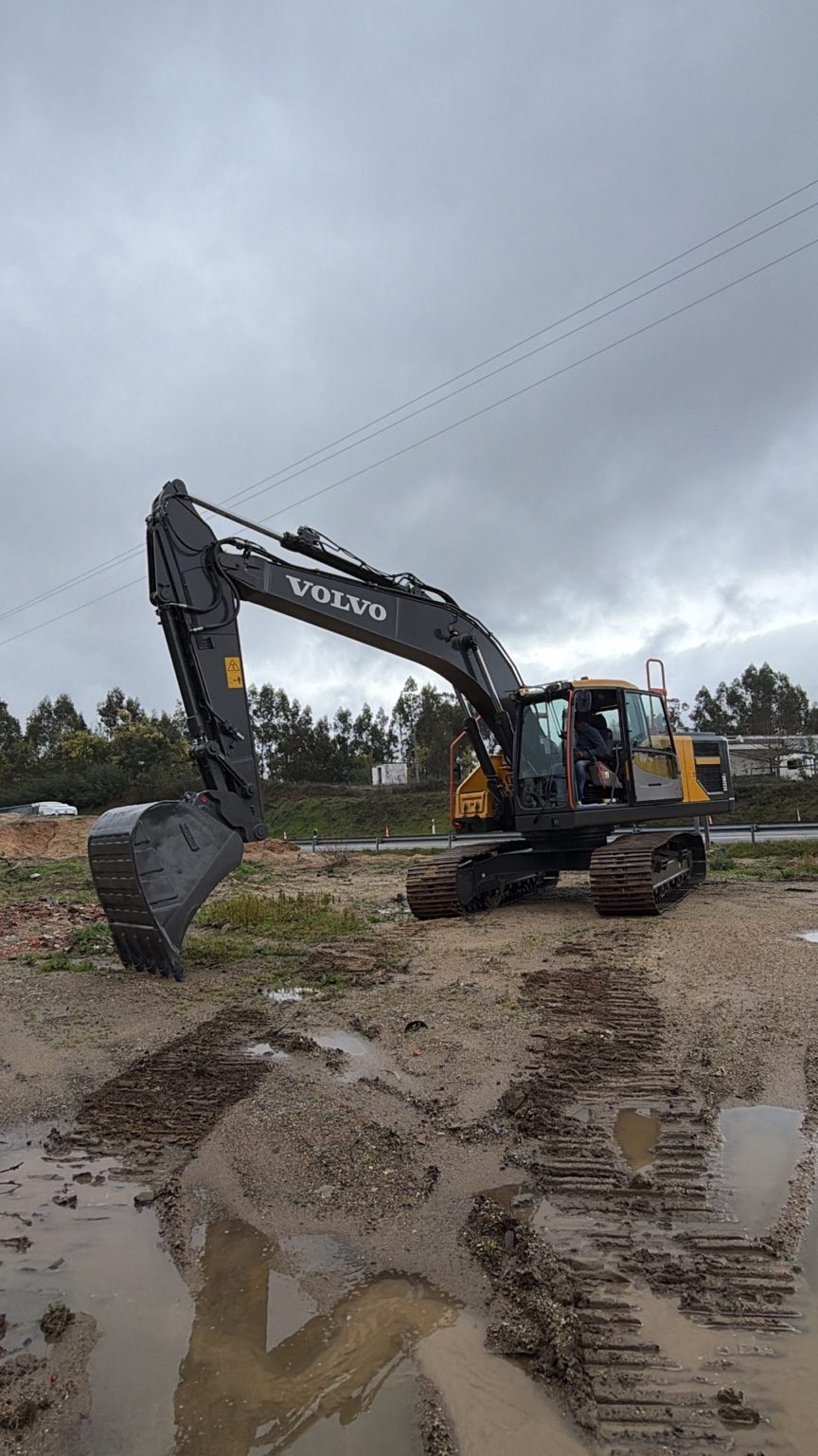 Giratória Volvo EC220E